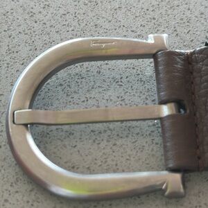 Ferragamo Dark brown leather belt size 95 cm
